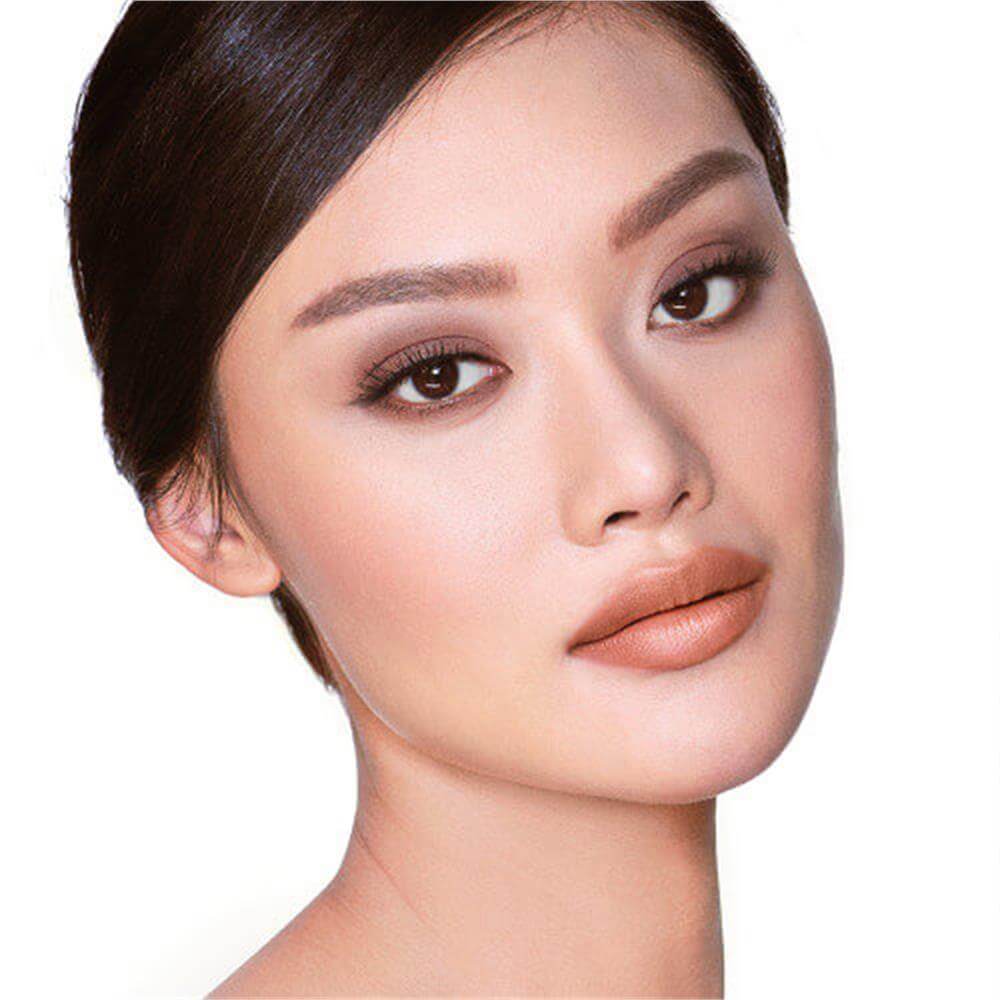 Charlotte Tilbury The Sophisticate Look- Light-Medium